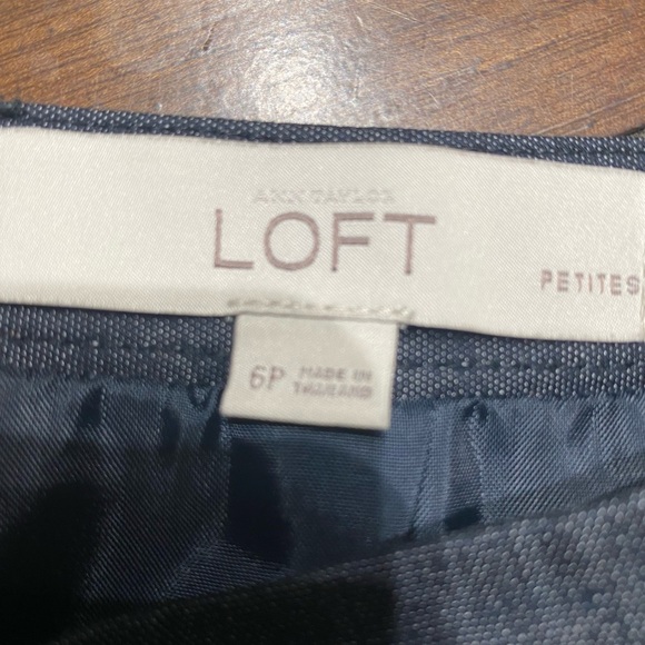 Loft Pencil Skirt - Picture 6 of 6